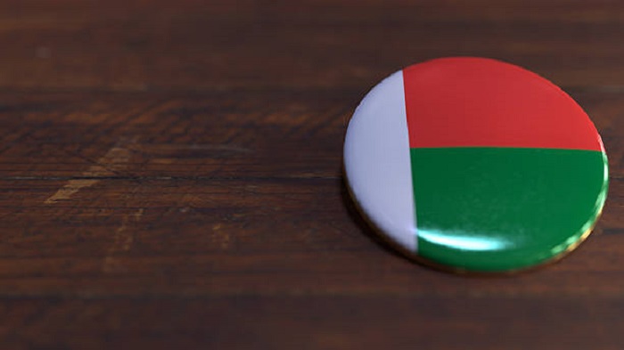Insigne électoral orné du drapeau de Madagascar - créer sa société à Madagascar - Activ Solutions