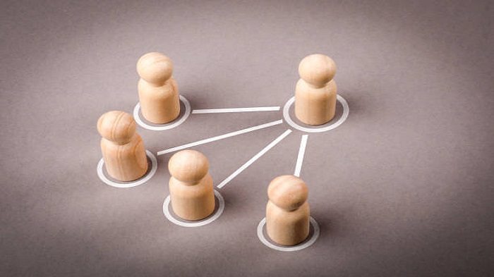 Un système hiérarchique au sein d'une entreprise ou d'une organisation - offres portage salarial Madagascar - Activ Solutions