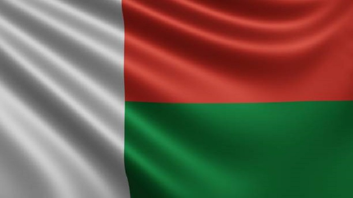 illustration de la photo du drapeau de Madagascar - Registre du commerce Madagascar - Activ Solutions